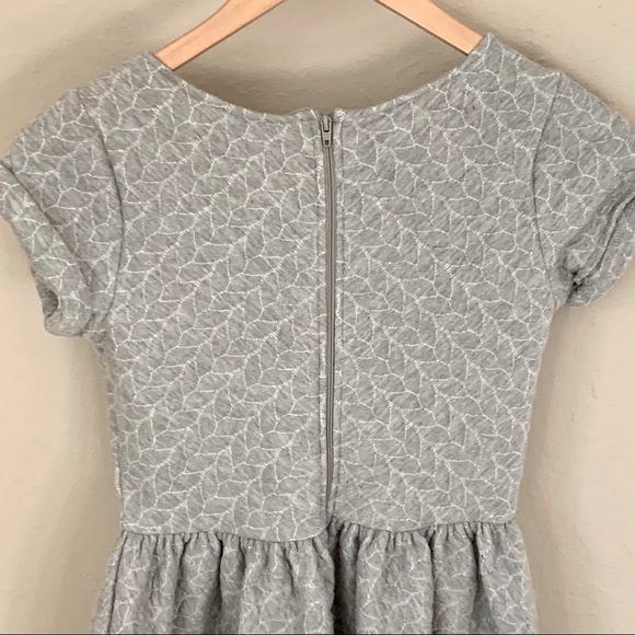 SPLENDID Cotton Textured Knit Dress Grey Scoop Neck Cap Sleeve Quilted Girls 12 - Picture 8 of 16